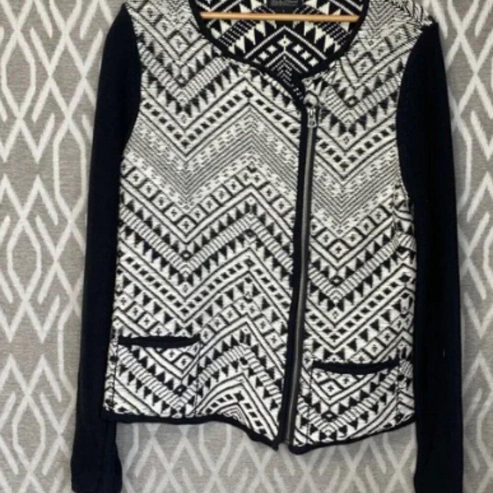 Lucky Brand Sweater Asymmetrical Zip Black White Aztec Chevron Pattern Large